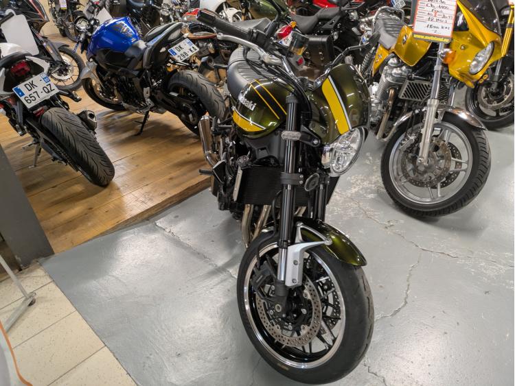 KAWASAKI Z 900 RS