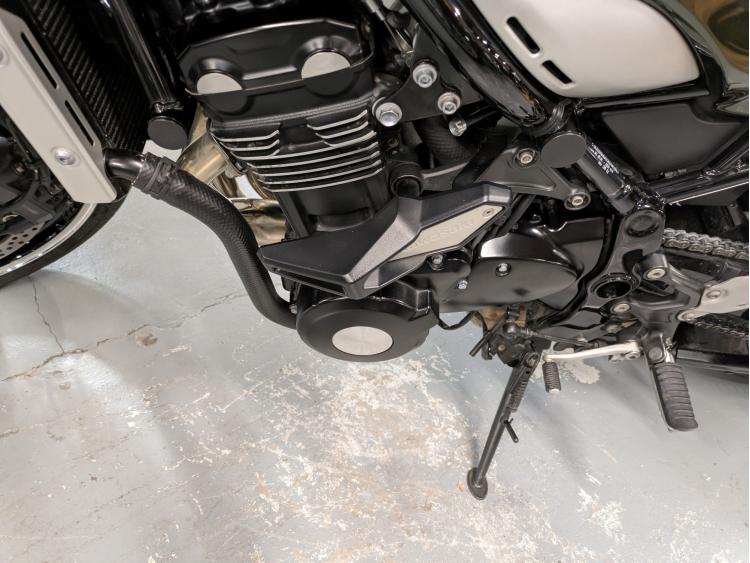 KAWASAKI Z 900 RS