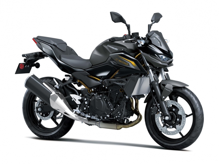 KAWASAKI Z500
