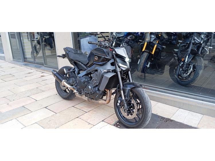 YAMAHA MT-09 2024 FULL