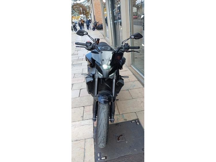 YAMAHA MT-09 2024 FULL