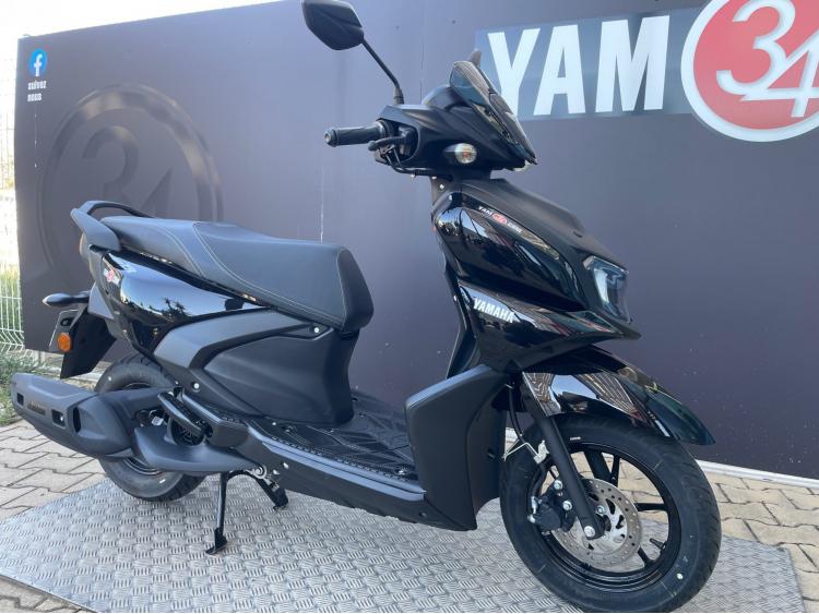 YAMAHA RayZR 125