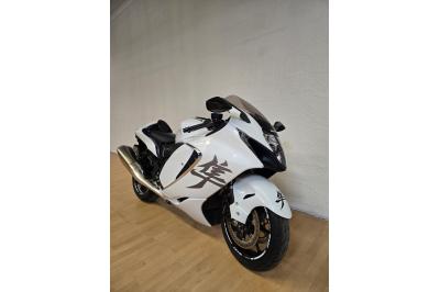 SUZUKI GSX-R 1340 HAYABUSA