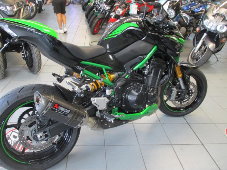 KAWASAKI Z900 SE