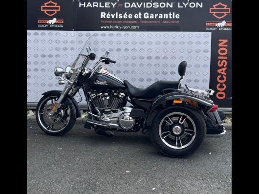 HARLEY-DAVIDSON TRIKE FREEWHEELER 1868