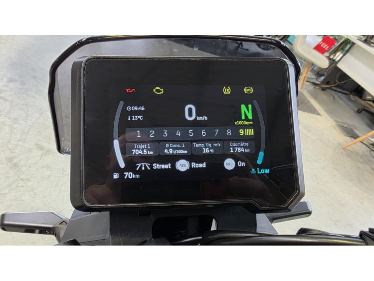 HUSQVARNA SVARTPILEN 801