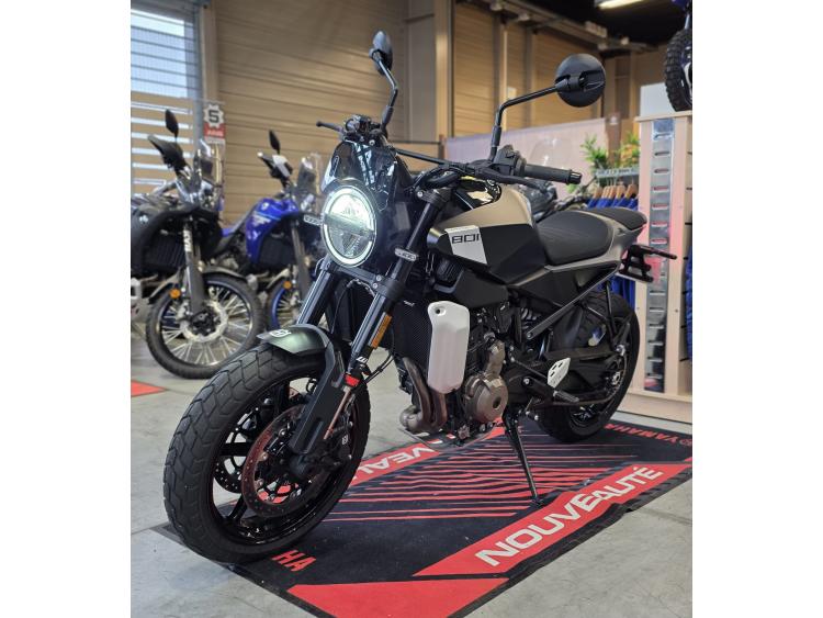 HUSQVARNA SVARTPILEN 801