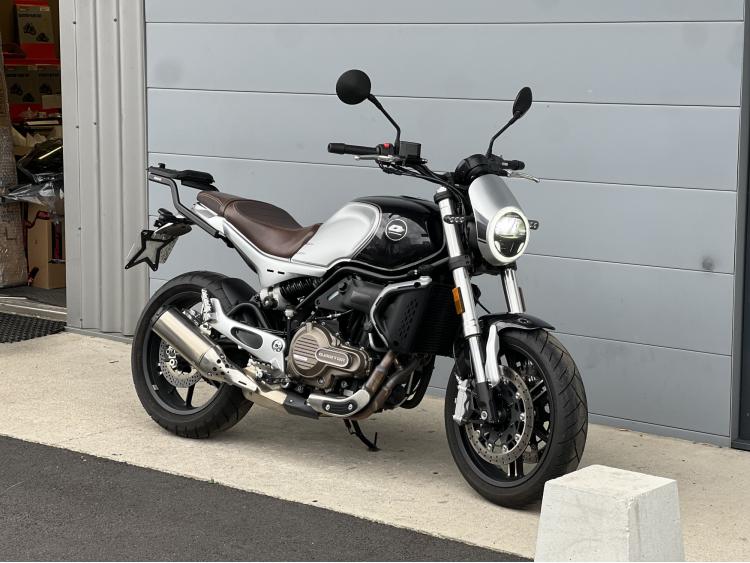 QJ MOTOR SRV 550 - A2