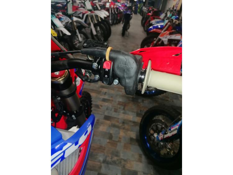 BETA RR 250 RACING POUR 122 € MOIS CHEZ DSN 33