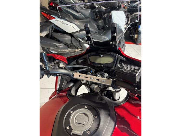 YAMAHA TRACER 7