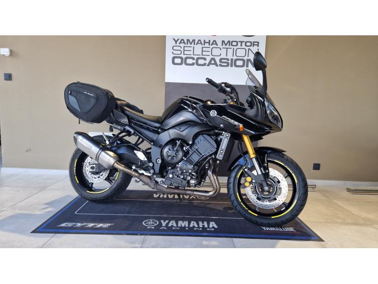 YAMAHA FZ8 S