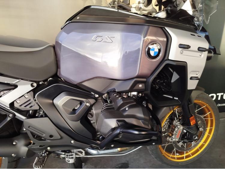 BMW R 1300 GS Adventure Triple black - Finition Pro - 1er main.