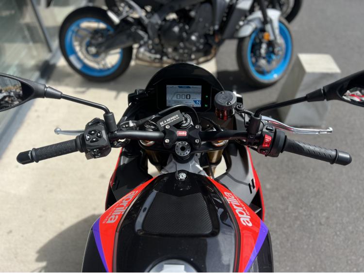APRILIA TUONO 1100 V4 FACTORY