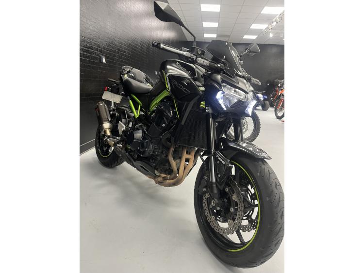 KAWASAKI Z 900  performance