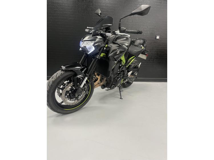 KAWASAKI Z 900  performance