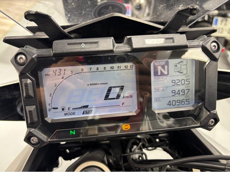 YAMAHA TRACER 900