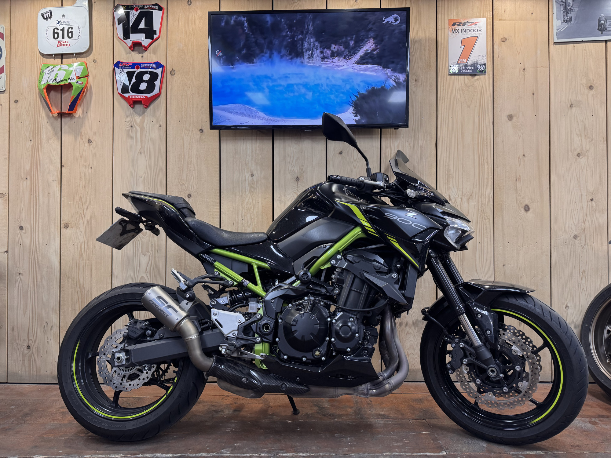 KAWASAKI Z 900