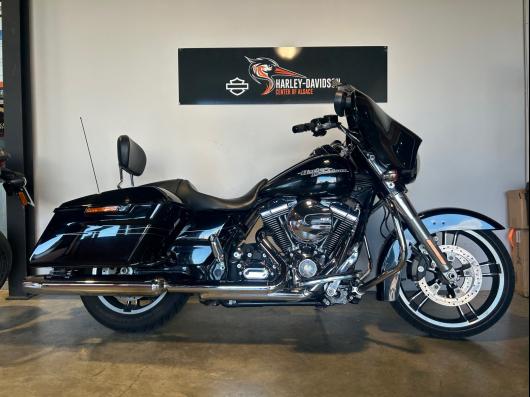 HARLEY-DAVIDSON TOURING STREET GLIDE 1690