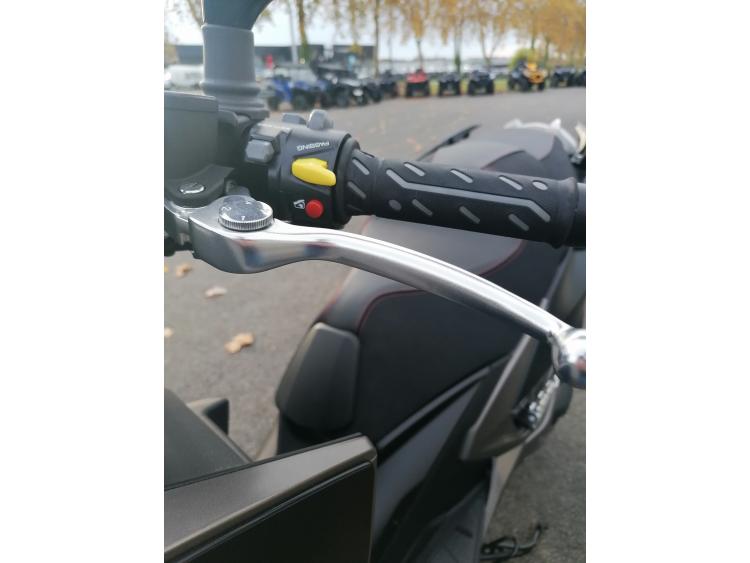 KYMCO XCITING 400 2024 EN DESTOCKAGE TARIF EXCEPTIONNEL 5990€ chez DSN MOTOS 33