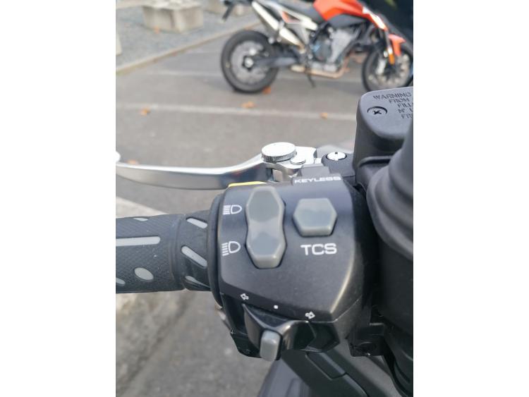 KYMCO XCITING 400 2024 EN DESTOCKAGE TARIF EXCEPTIONNEL 5990€ chez DSN MOTOS 33