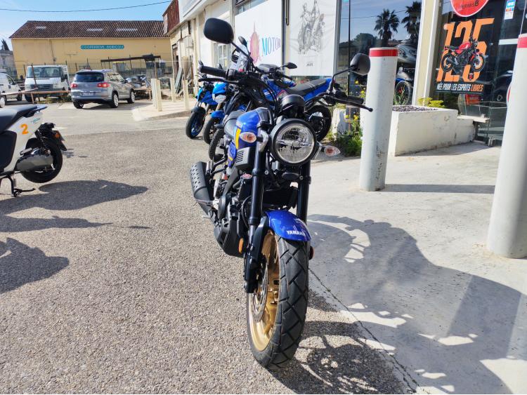 YAMAHA XSR 125