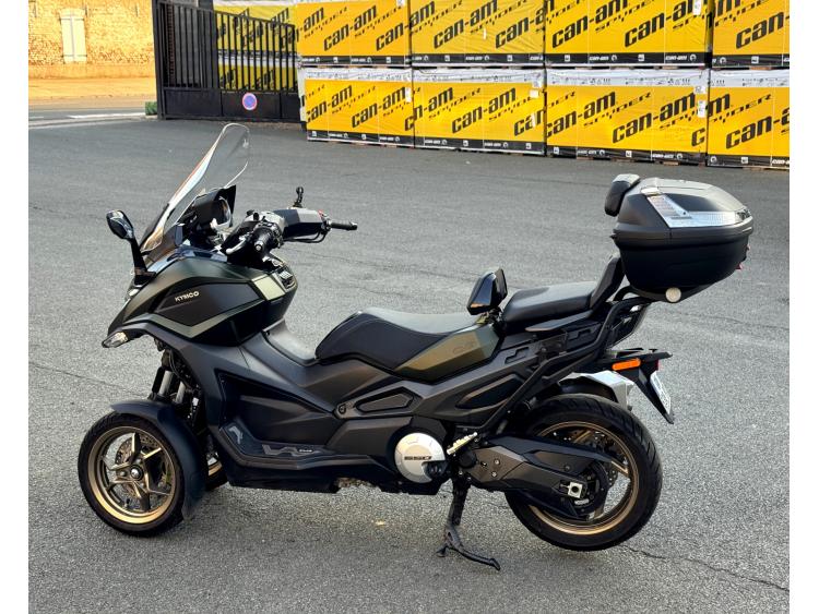 KYMCO CV3 550 top case piaggio mp3 400 500 530 ryker 900