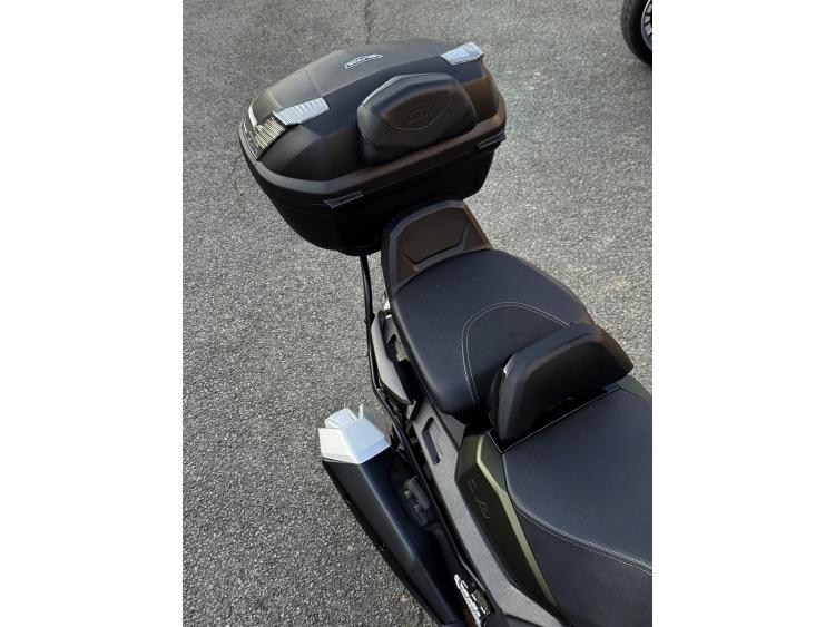 KYMCO CV3 550 top case piaggio mp3 400 500 530 ryker 900