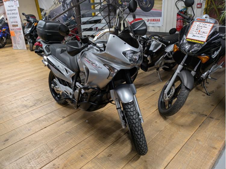 HONDA XL 700