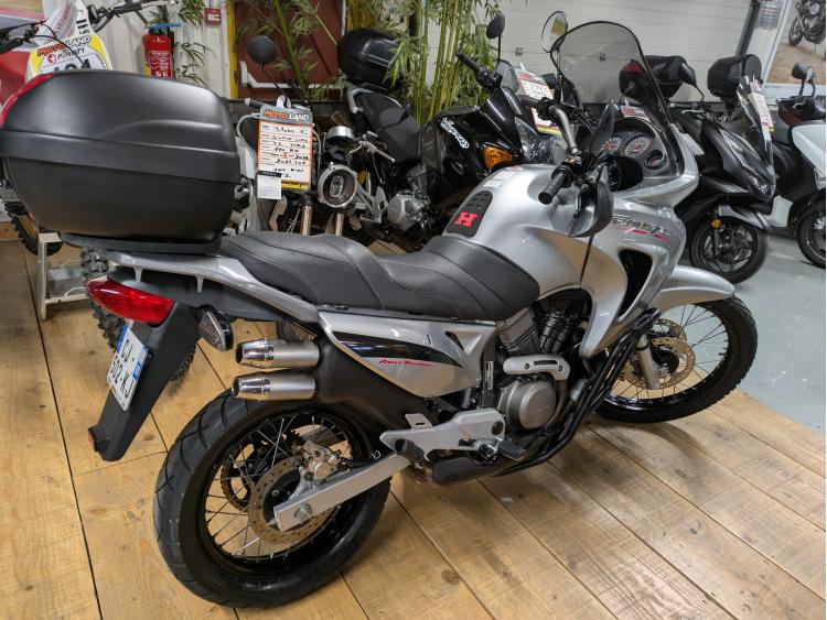 HONDA XL 700
