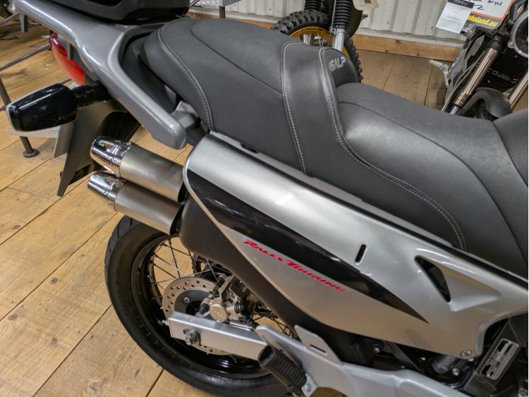 HONDA XL 700