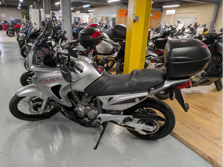 HONDA XL 700