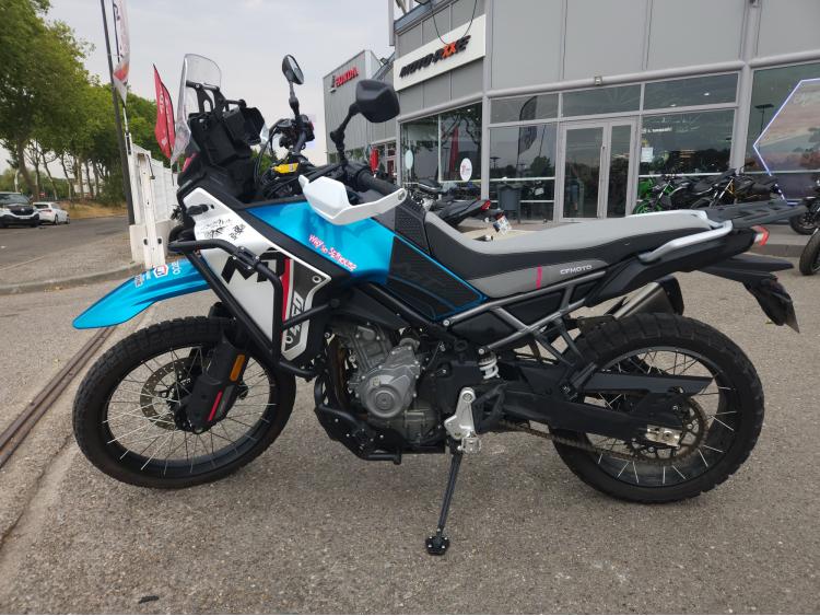 CF MOTO MT 450