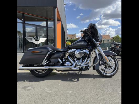 HARLEY-DAVIDSON TOURING STREET GLIDE 1690 SPECIAL