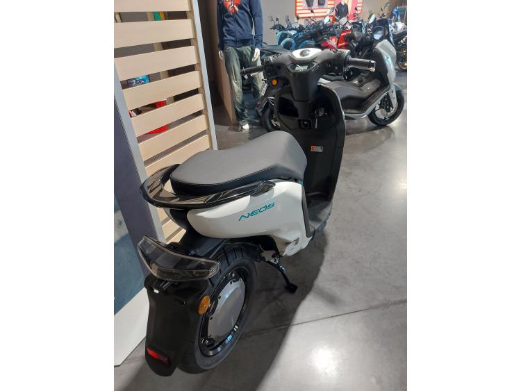 YAMAHA NEO'S 50 ELECTRIQUE 68km d'autonomie