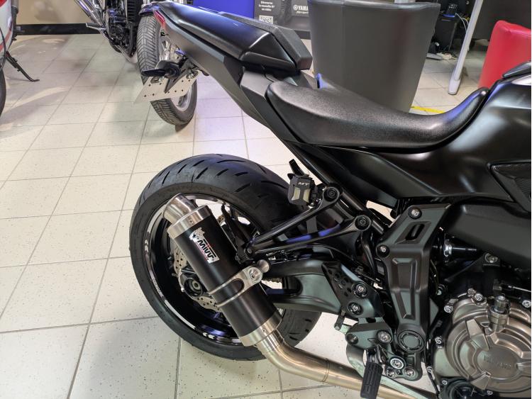 YAMAHA MT-07 (47.5CV) ABS état exceptionnel 