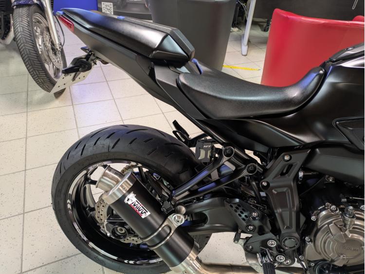 YAMAHA MT-07 (47.5CV) ABS état exceptionnel 