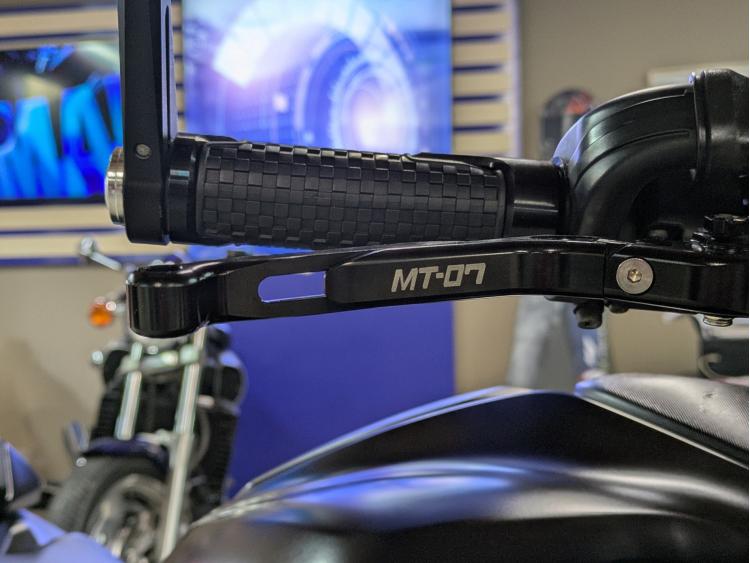 YAMAHA MT-07 (47.5CV) ABS état exceptionnel 