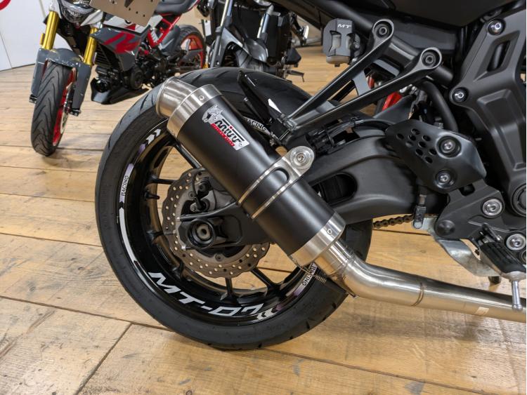 YAMAHA MT-07 (47.5CV) ABS