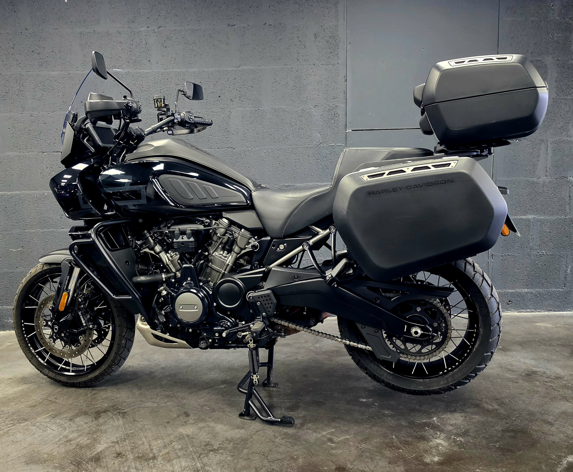 HARLEY-DAVIDSON ADVENTURE PAN AMERICA 1250 SPECIAL