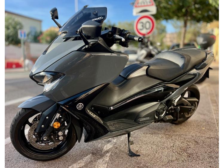 YAMAHA XP T-MAX 560 TECH MAX