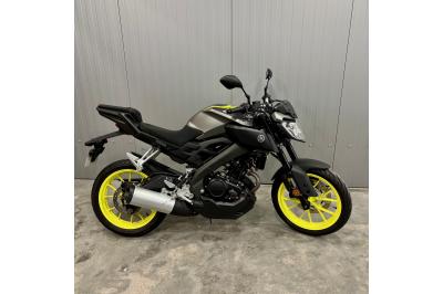 YAMAHA MT-125