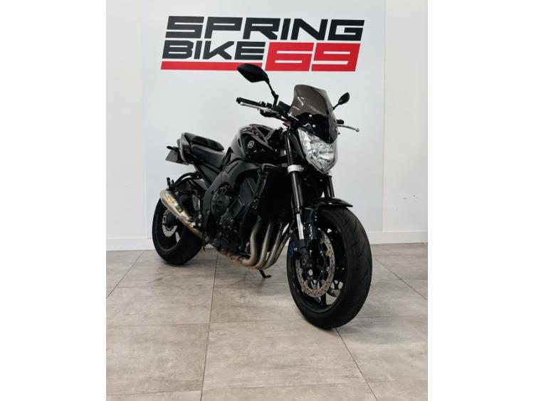 YAMAHA FZ1