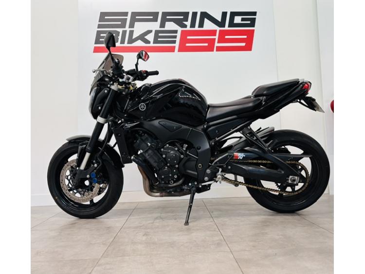 YAMAHA FZ1
