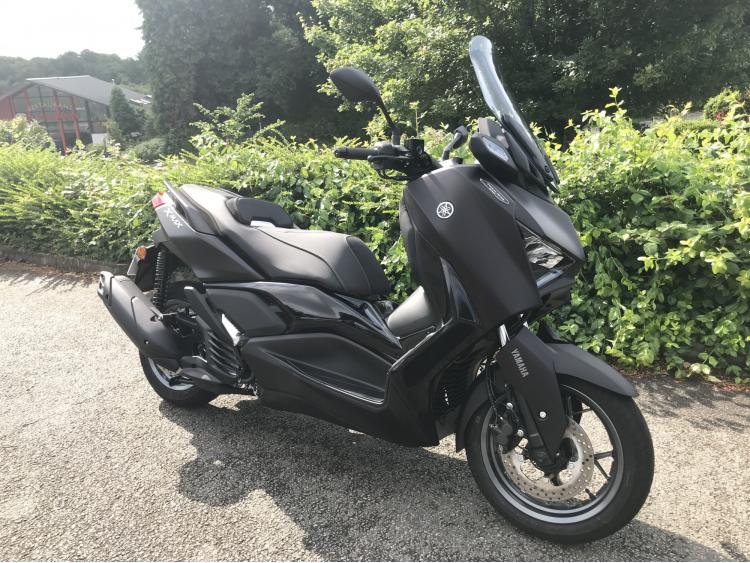 YAMAHA XMAX 125 TECH MAX