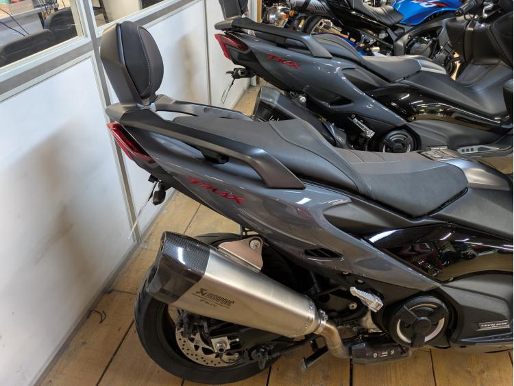 YAMAHA XP T-MAX 560 TECH MAX