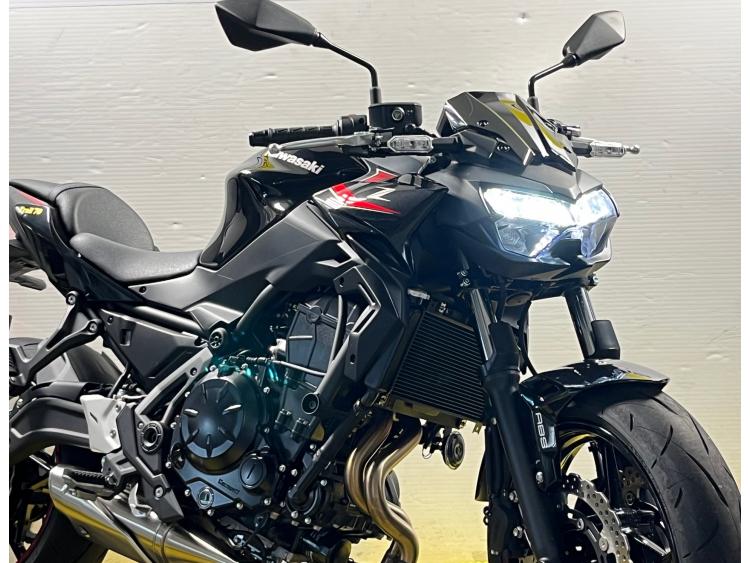 KAWASAKI Z-650 MY25