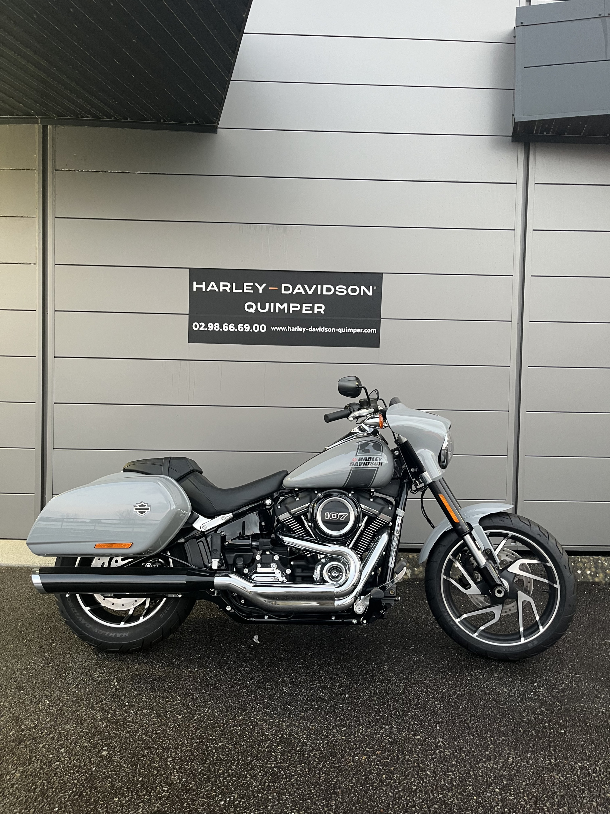 HARLEY-DAVIDSON SOFTAIL SPORT GLIDE 1745