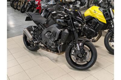 YAMAHA MT-10