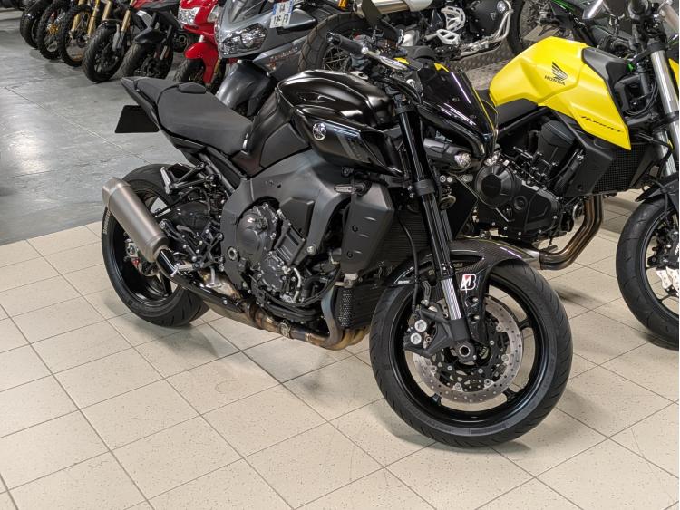 YAMAHA MT-10 990 KM 