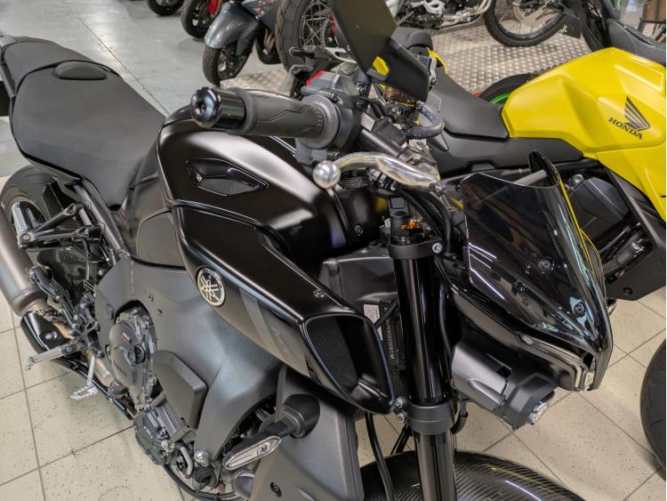 YAMAHA MT-10 990 KM 